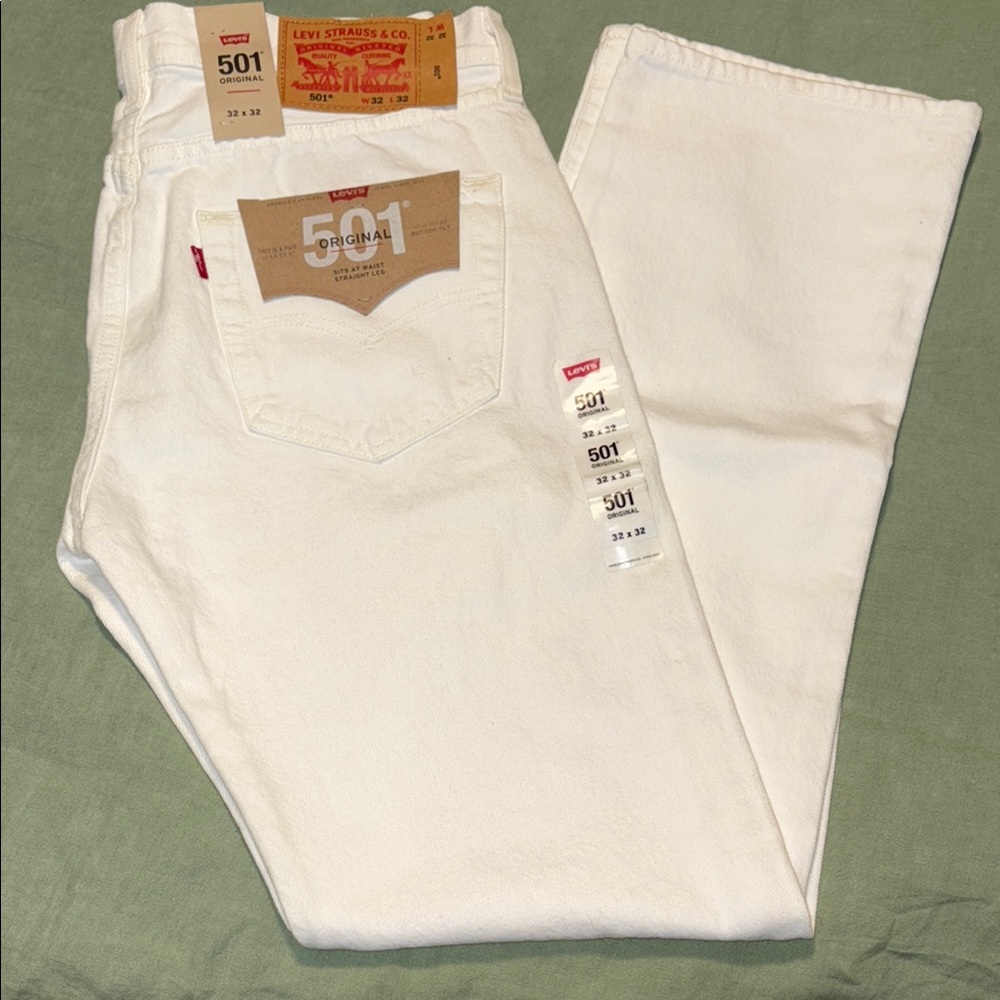 Levi's 501 Original White Relaxed Jeans